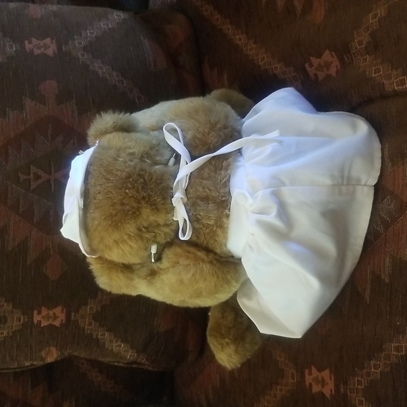 Vermont Teddy Bear - Picture 4 of 7